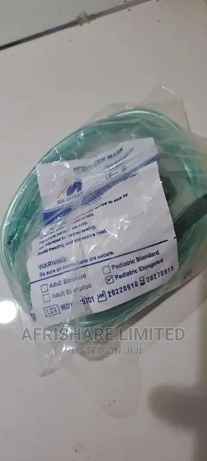 Nebulizing Mask