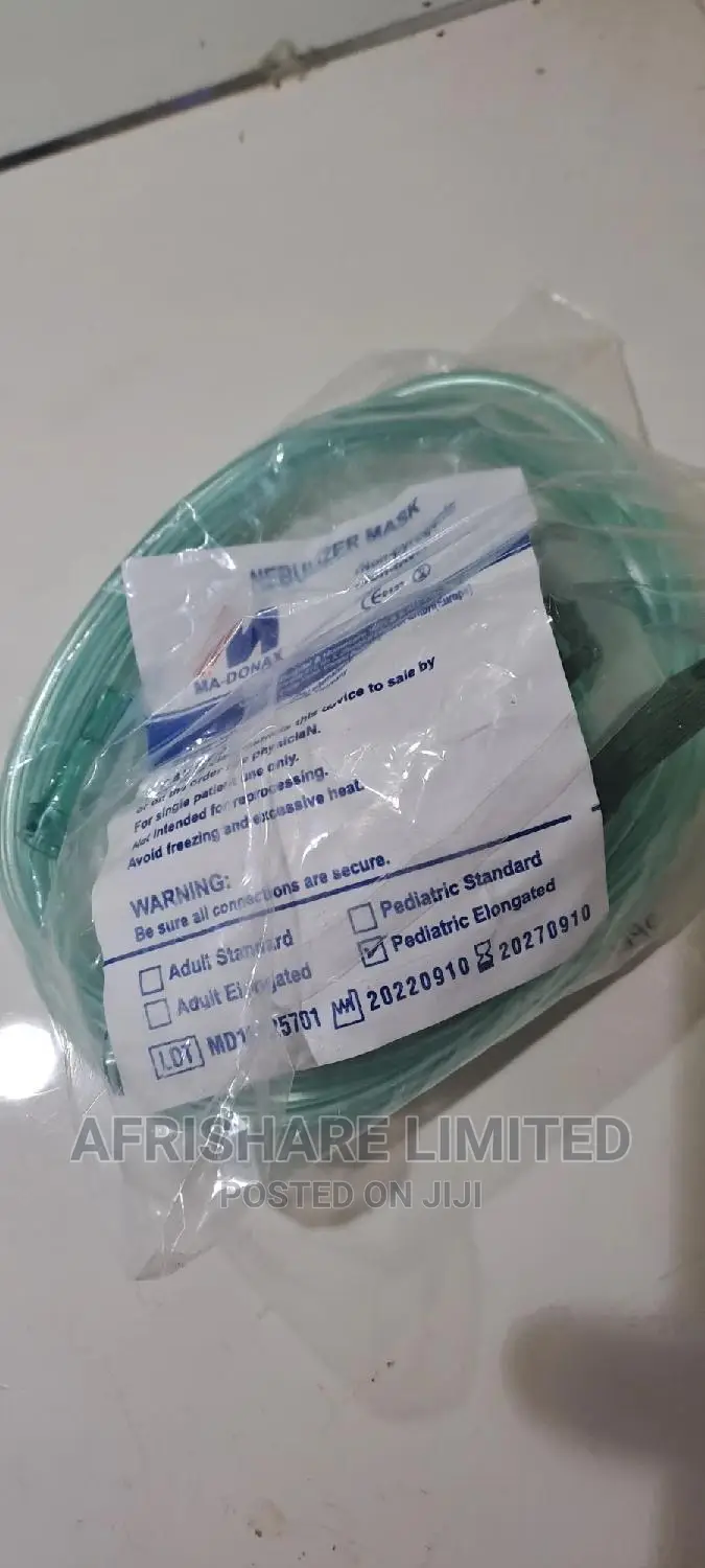 Nebulizing Mask