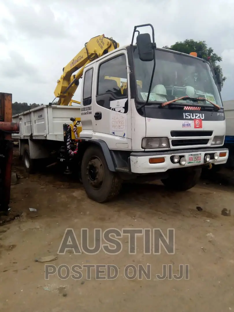 Self-Loader, Payloader and Forklifts for Hire