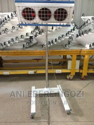 3 Bulb Infrared Light.