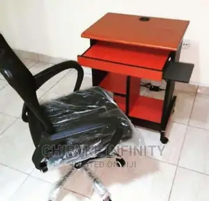 Quality Turkish Office Chair And Desktop.