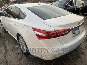 Toyota Avalon 2014 White