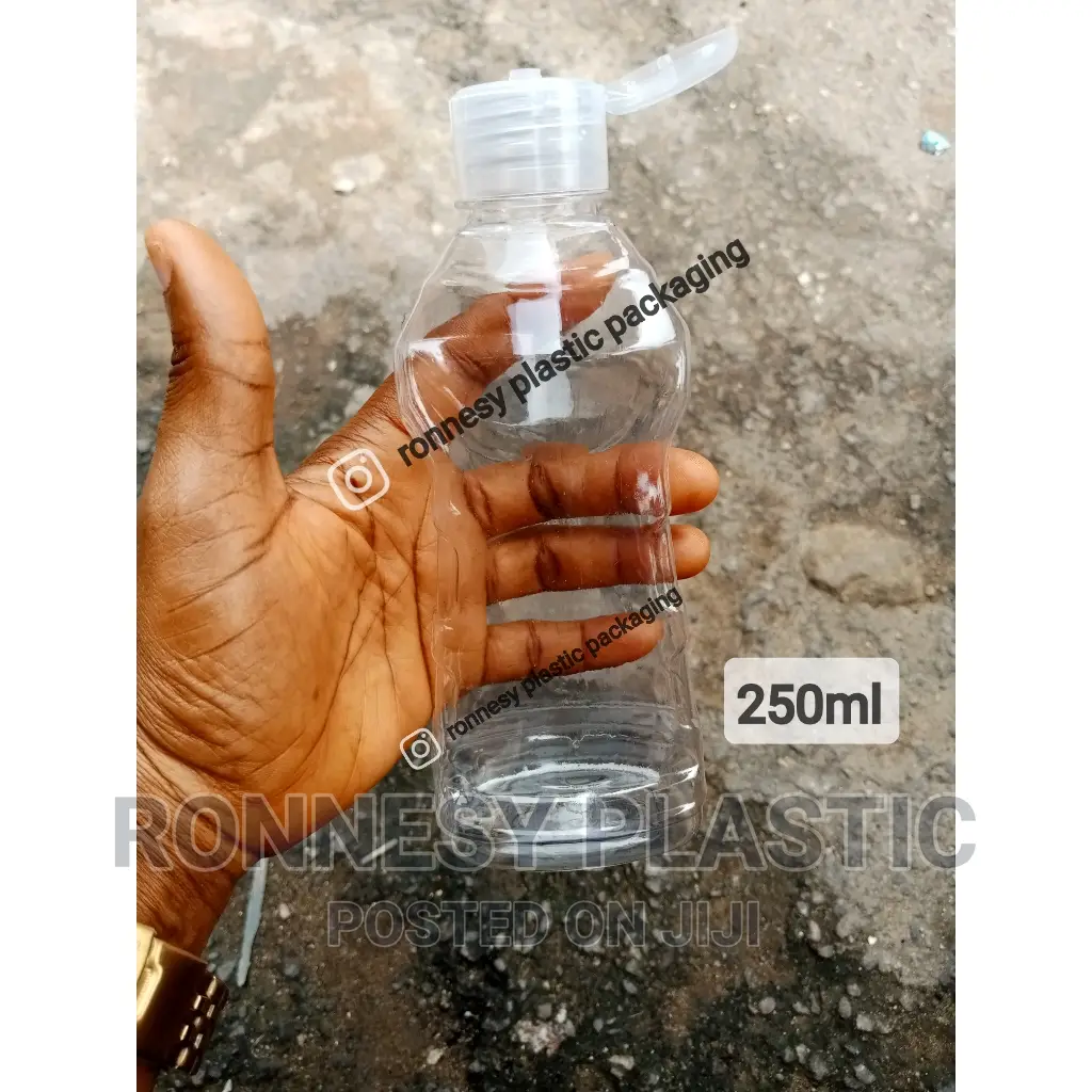 250ml Liquid Soap Containers in Ojota Manufacturing Materials & Tools