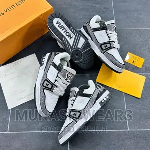 Louis Vuitton Sneakers