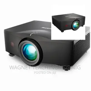 Christie Dwu760-Is 7150-Lumen WUXGA Laser DLP Projector