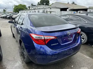 Toyota Corolla 2015 Blue