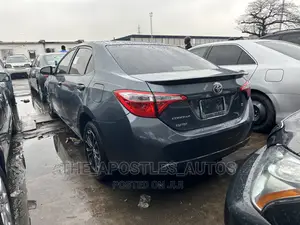 Toyota Corolla 2016 Gray