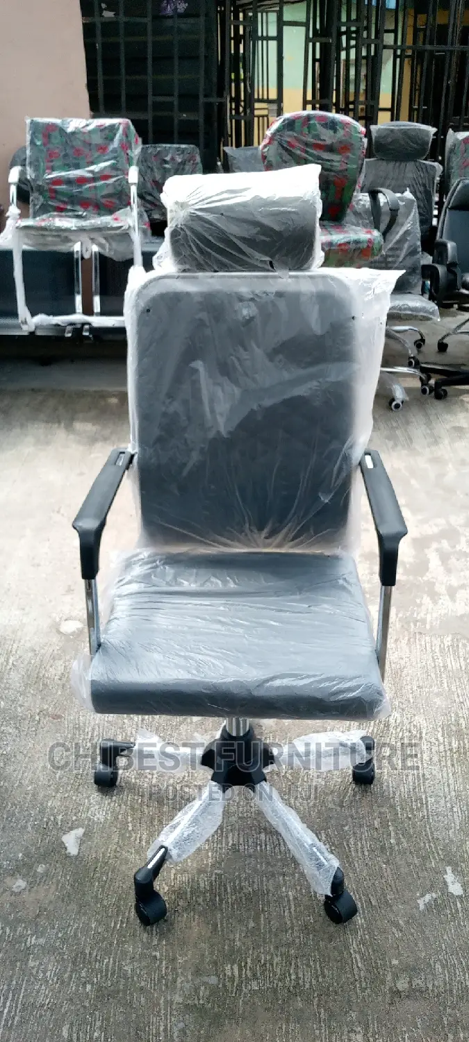 Standard Executive Chair