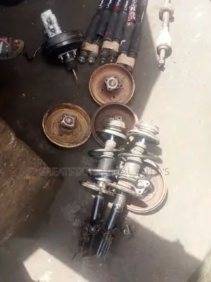 Complete Underneath Renault Logan 2014