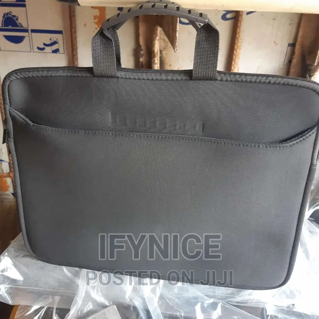 Both Handle and Non Handle Pouch Bag