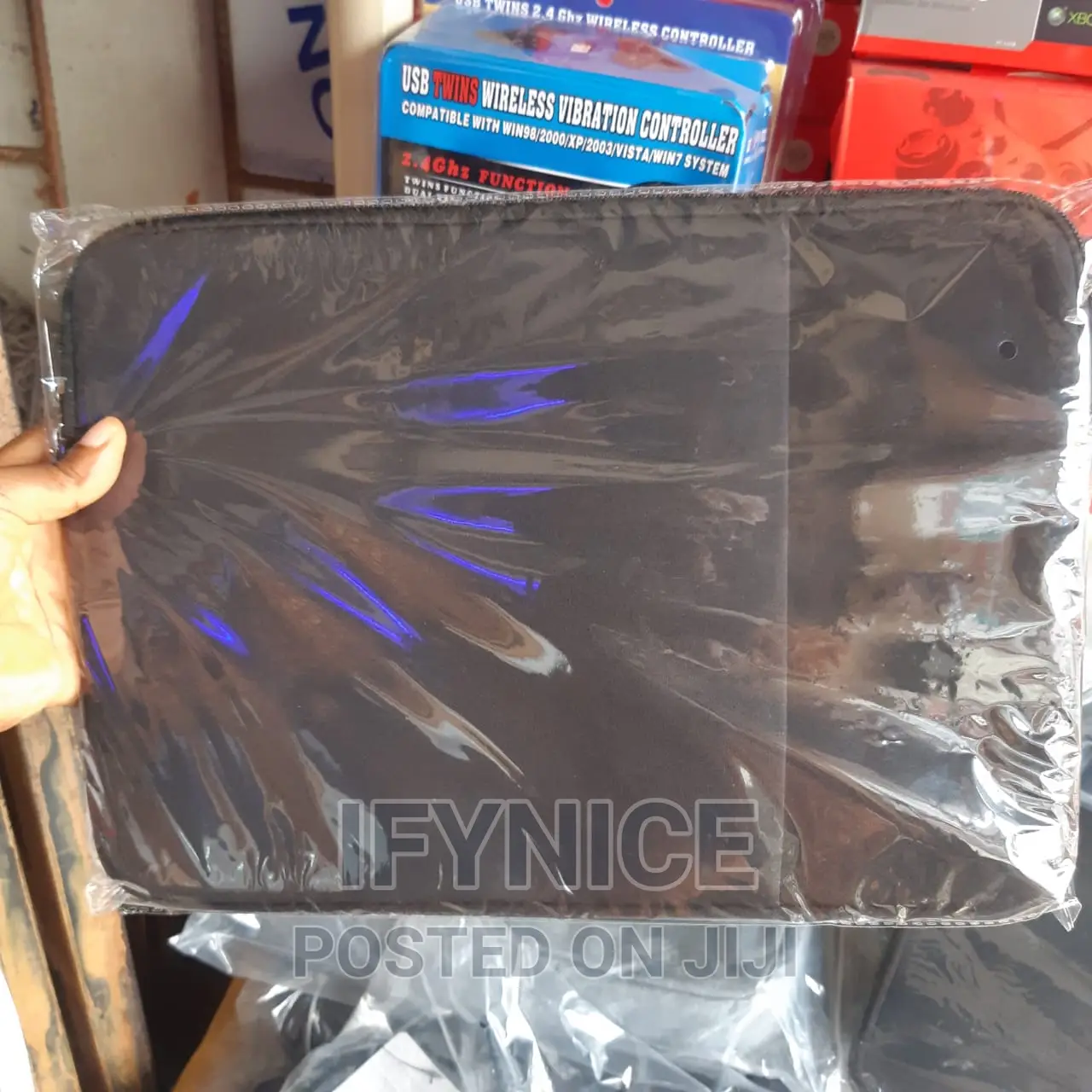 Both Handle and Non Handle Pouch Bag