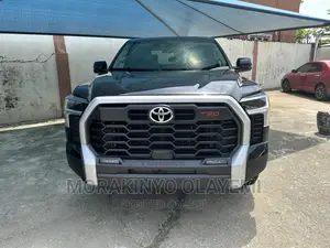 Toyota Tundra 2023 Black