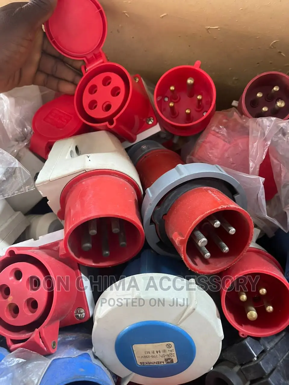 Industrial Socket