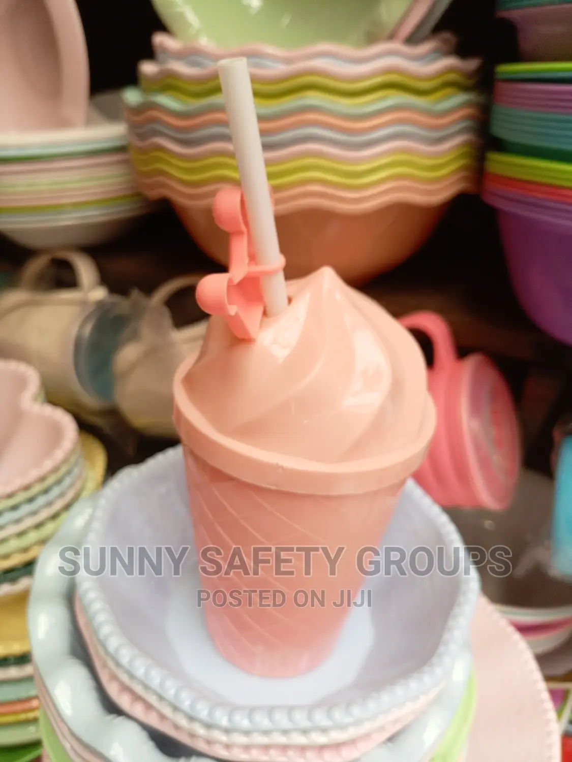 Quality Perfeit Cup With Straw
