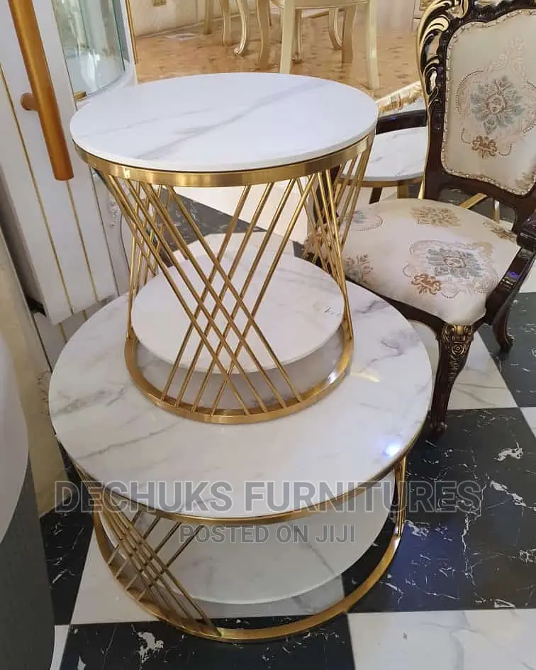 Quality Designed Marble Centre Table With 2 Side Stools