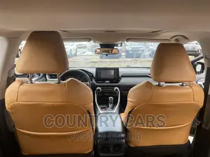 Toyota RAV4 XLE AWD 2020 Black
