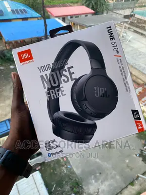 JBL Tune 670nc Headphones