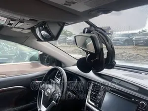Toyota Highlander 2014 Silver
