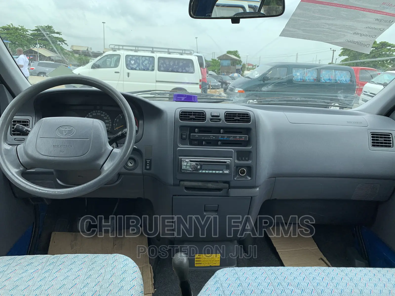 Toyota HiAce 2002 Blue