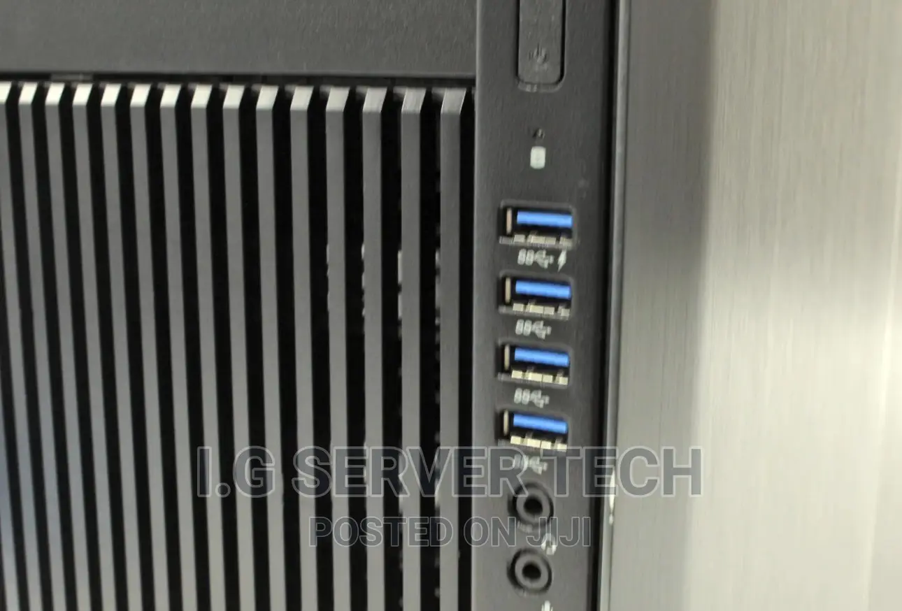 Desktop Computer HP Z840 64GB Intel Xeon SSD 512GB