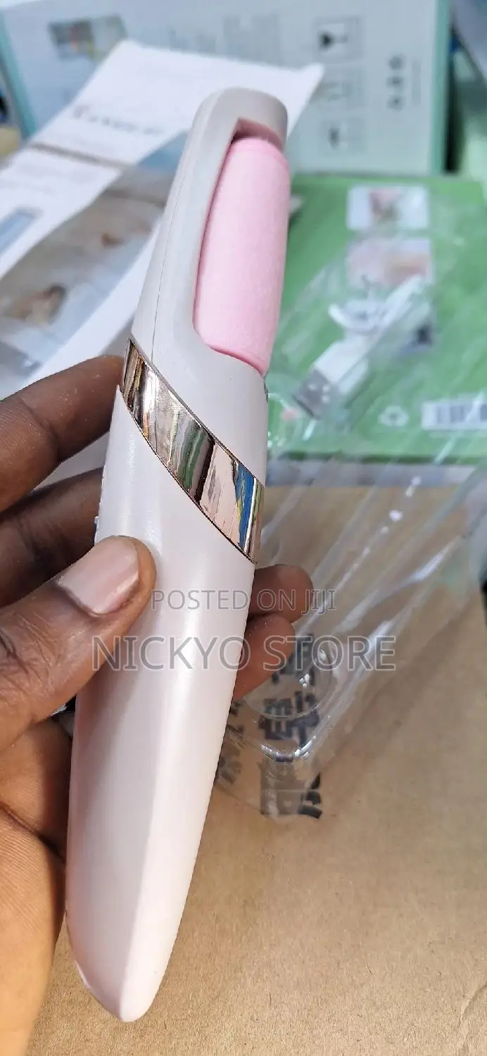 Rechargeable Callus Remover