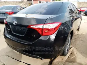 Toyota Corolla 2015 Black