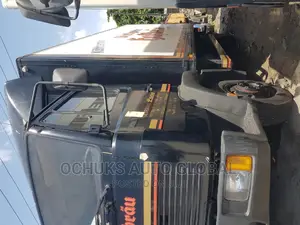 M/Benz Truck Container Body 814 Model