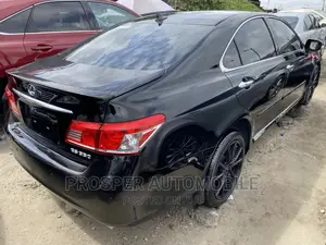 Lexus ES 350 2011 Black