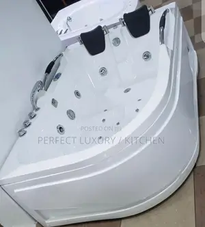 Double Jacuzzi