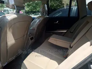 Mercedes-Benz GLK-Class 350 4MATIC 2012 Black