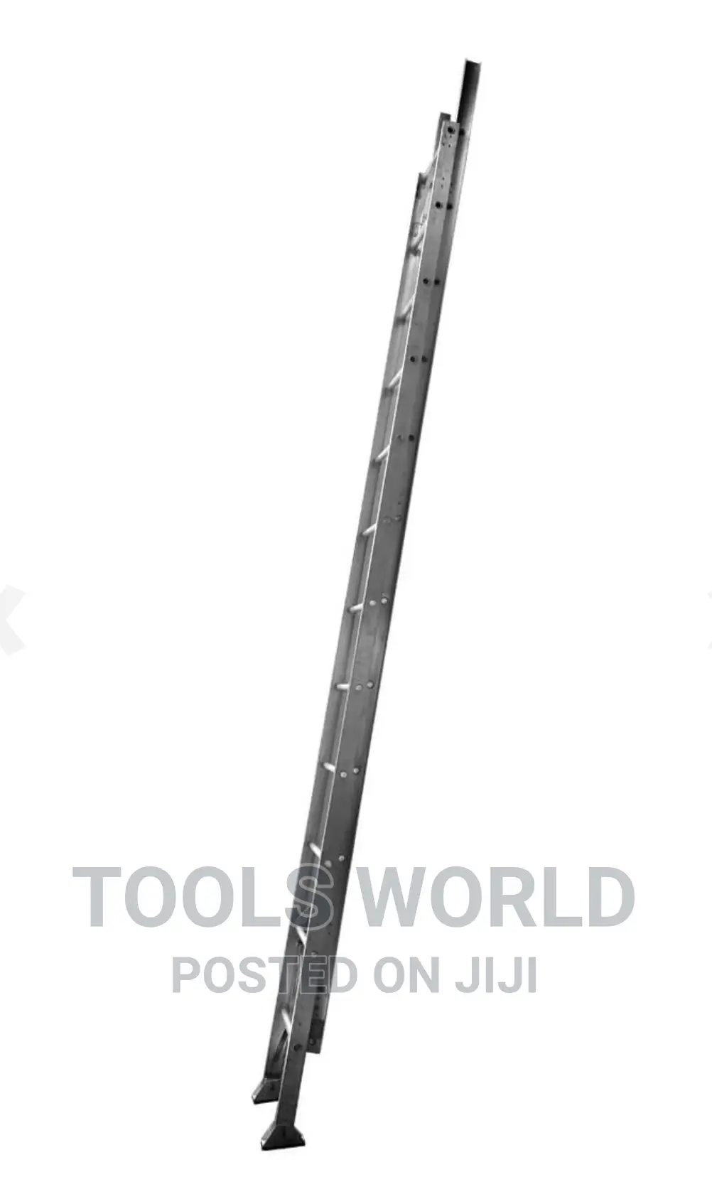 Long and Extendable Ladder 32 Steps 32ft