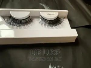 Lash Strip