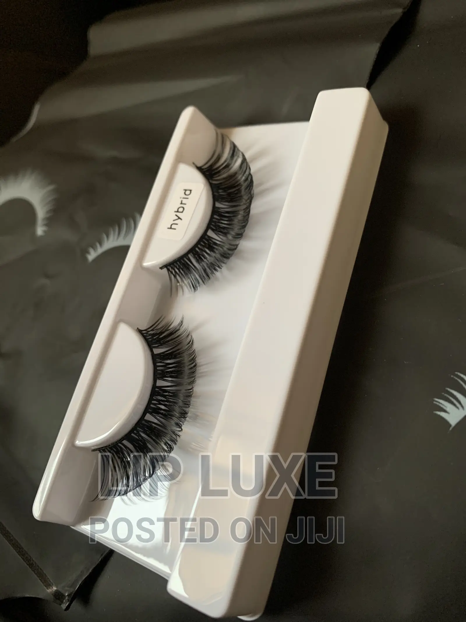 Lash Strip
