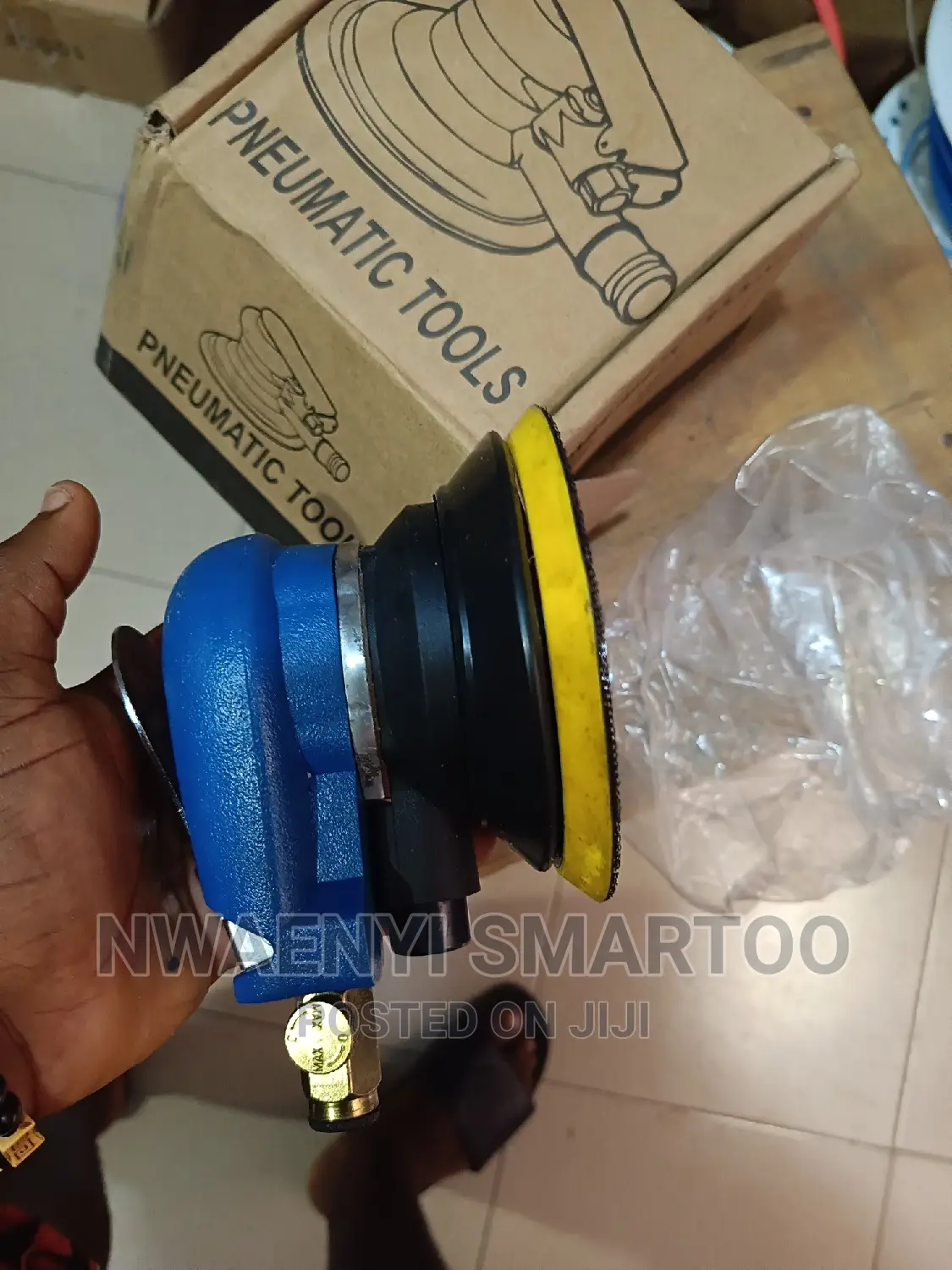 Air Wall Sander