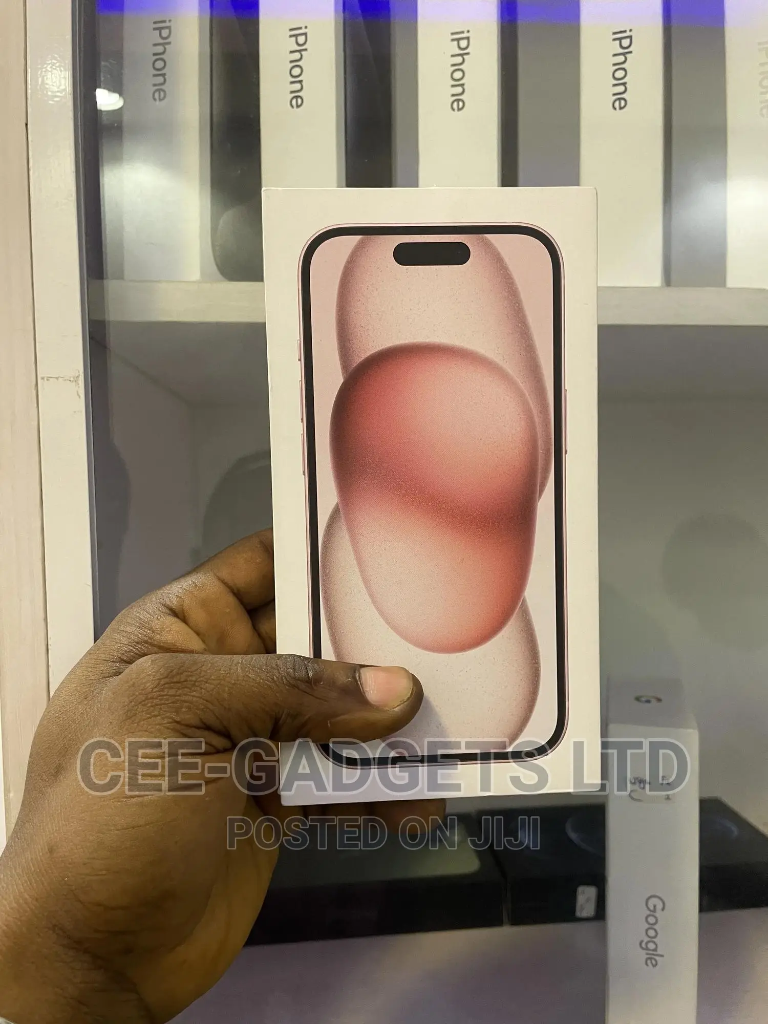 New Apple iPhone 15 128 GB Pink