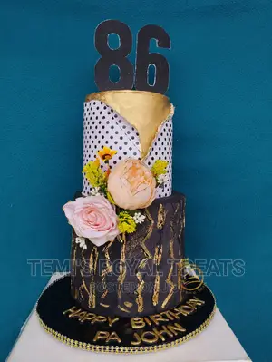 Fondant and Wedding Cakes