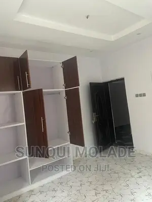 Furnished 2bdrm Apartment in Ajao Estate, Airport Road / Ikeja for rent