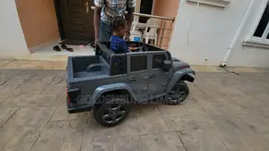 Jeep Wrangler Rubicon Ride on Car for Kids