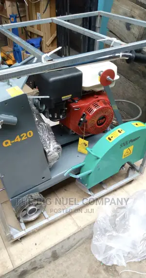 Asphalt Cutter Machine Patrol Engine
