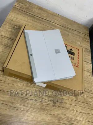 Laptop Microsoft Surface Go 3 8GB Intel Core I3 SSD 128GB
