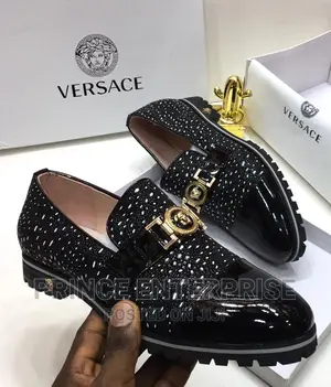 VERSACE Shoe