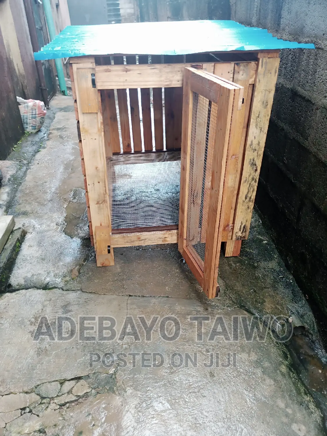 Pallet Wooding Cage for Dogs