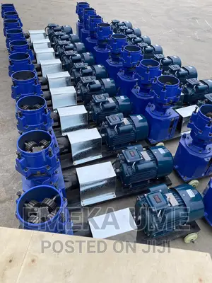 Feed Producing Machine