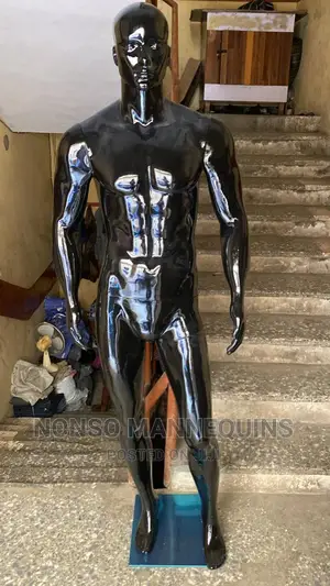Male Black Huge Mannequin With Face