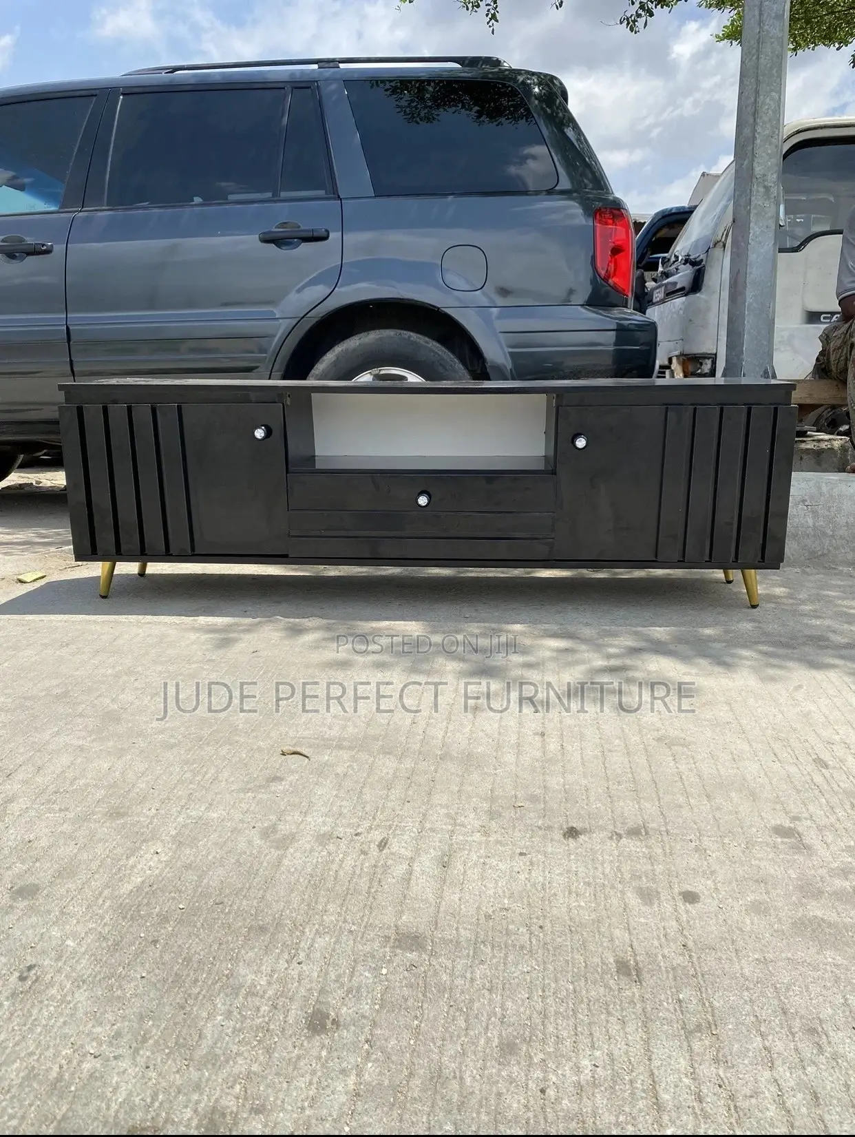 Quality Tv Stand