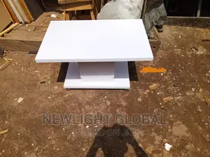 Quality Home Centre Table