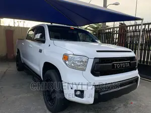 Toyota Tundra 2015 White