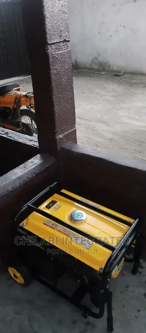 Few Months Old 3.75KVA THERMOCOOL 3500ES Kickstart Generator