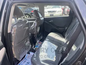 Toyota Matrix XRS Hatchback FWD (2.4L 4cyl 5A) 2010 Gray