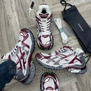 BALENCIAGA Track Sneaker